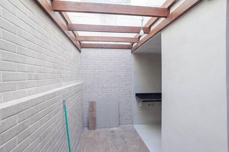 Casa à venda com 130m², 2 quartos e 1 vaga Casa à venda com 130m², 2 quartos e 1 vagaÁrea externa