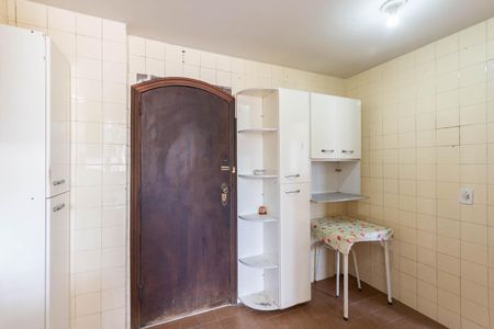 Apartamento para alugar com 76m², 2 quartos e 1 vagaCozinha