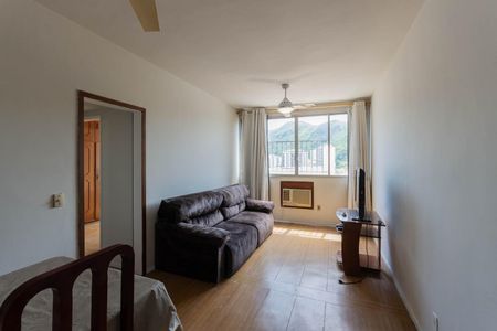 Sala de apartamento para alugar com 2 quartos, 76m² em Vila Isabel, Rio de Janeiro