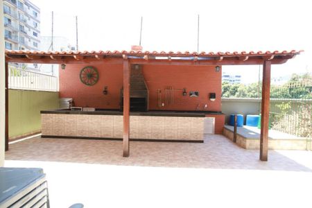 Apartamento para alugar com 76m², 2 quartos e 1 vagaÁrea comum