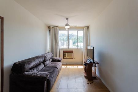 Sala de apartamento para alugar com 2 quartos, 76m² em Vila Isabel, Rio de Janeiro