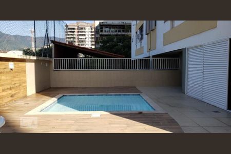 Apartamento para alugar com 76m², 2 quartos e 1 vagaÁrea comum