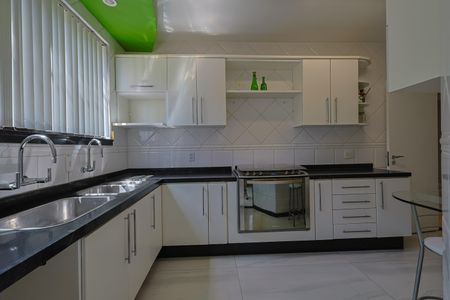 Apartamento à venda com 109m², 3 quartos e 2 vagasCozinha