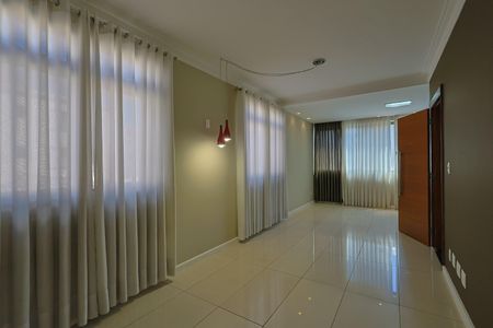 Sala de apartamento à venda com 3 quartos, 109m² em Santo Antônio, Belo Horizonte