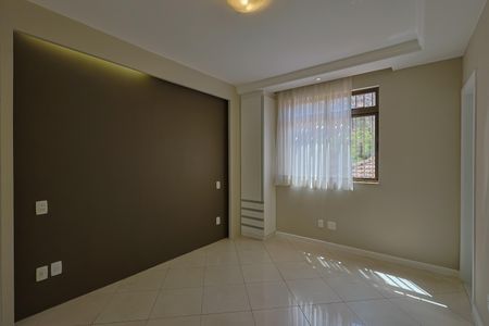 Apartamento à venda com 109m², 3 quartos e 2 vagasSuíte 3
