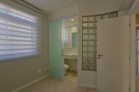 Apartamento à venda com 109m², 3 quartos e 2 vagasSuíte 2