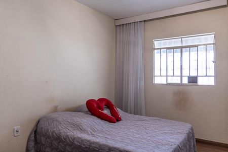 Casa para alugar com 174m², 3 quartos e 3 vagas Casa para alugar com 174m², 3 quartos e 3 vagasQuarto 1