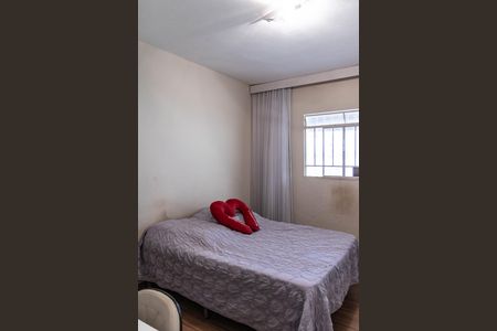 Casa para alugar com 174m², 3 quartos e 3 vagas Casa para alugar com 174m², 3 quartos e 3 vagasQuarto 1