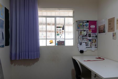 Casa para alugar com 174m², 3 quartos e 3 vagas Casa para alugar com 174m², 3 quartos e 3 vagasQuarto 2