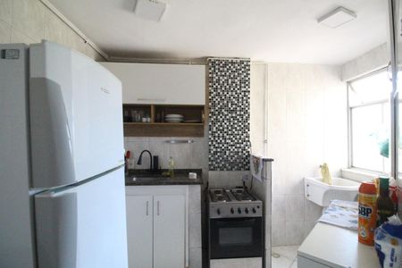Apartamento à venda com 48m², 2 quartos e 1 vagaCozinha