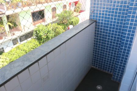 Apartamento à venda com 192m², 2 quartos e 2 vagasVaranda