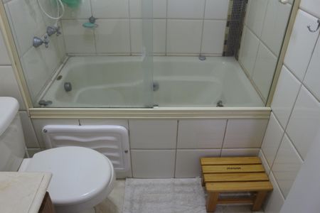 Apartamento à venda com 192m², 2 quartos e 2 vagasBanheiro 1