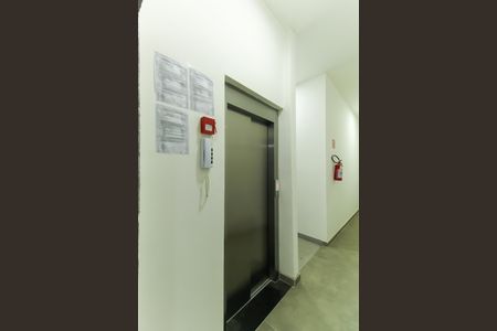 Apartamento à venda com 40m², 2 quartos e 1 vagaÁrea comum