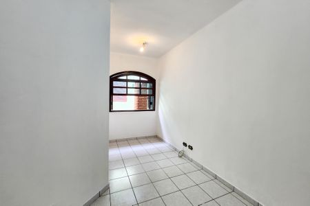 Casa para alugar com 237m², 3 quartos e 5 vagas Casa para alugar com 237m², 3 quartos e 5 vagasQuarto 2