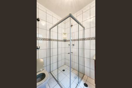 Casa para alugar com 237m², 3 quartos e 5 vagas Casa para alugar com 237m², 3 quartos e 5 vagasBanheiro Social