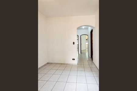 Casa para alugar com 237m², 3 quartos e 5 vagas Casa para alugar com 237m², 3 quartos e 5 vagasCorredor