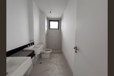 Apartamento à venda com 154m², 2 quartos e 2 vagas Apartamento à venda com 154m², 2 quartos e 2 vagasBanheiro Social