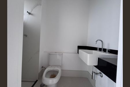 Apartamento à venda com 154m², 2 quartos e 2 vagasBanheiro da Suíte 2