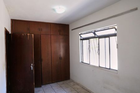 Casa para alugar com 21m², 1 quarto e sem vagaSala/Quarto