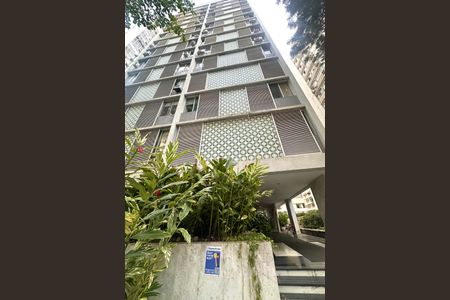 Apartamento para alugar com 101m², 3 quartos e 1 vagaFachada