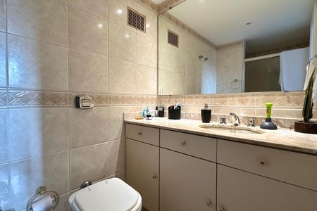Apartamento para alugar com 101m², 3 quartos e 1 vagaBanheiro da Suíte