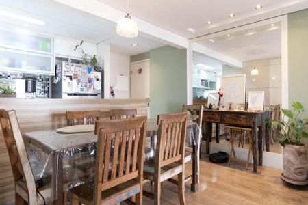 Apartamento à venda com 67m², 2 quartos e 1 vagaSala