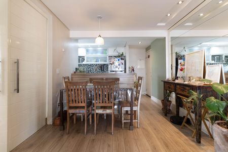 Apartamento à venda com 67m², 2 quartos e 1 vagaSala