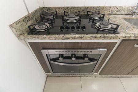 Apartamento à venda com 48m², 2 quartos e 1 vaga Apartamento à venda com 48m², 2 quartos e 1 vagaCozinha