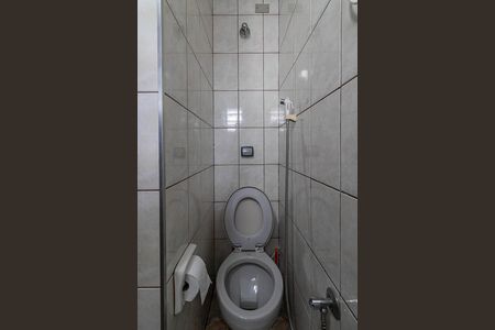 Casa à venda com 110m², 3 quartos e 2 vagasBanheiro Externo 