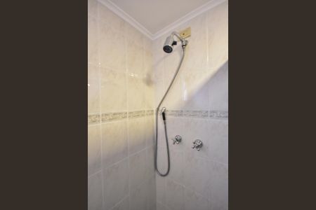 Apartamento à venda com 167m², 3 quartos e 3 vagasChuveiro do Banheiro da Suíte 2