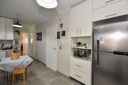 Apartamento à venda com 167m², 3 quartos e 3 vagasCozinha