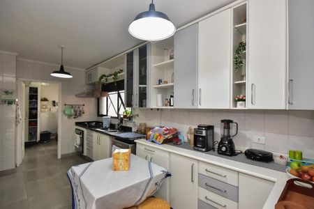 Apartamento à venda com 167m², 3 quartos e 3 vagasCozinha