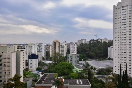 Apartamento à venda com 167m², 3 quartos e 3 vagasVista da Suíte 2