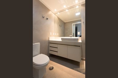 Apartamento para alugar com 182m², 3 quartos e 2 vagas Apartamento para alugar com 182m², 3 quartos e 2 vagasBanheiro