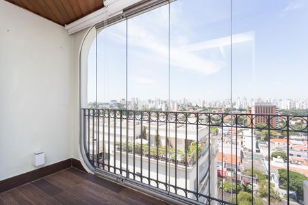 Sala de apartamento para alugar com 3 quartos, 182m² em Indianópolis, São Paulo