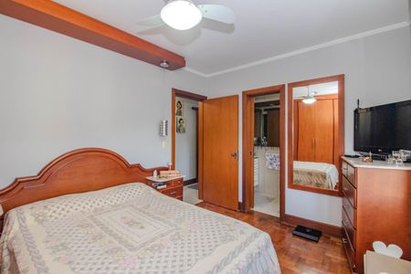 Apartamento à venda com 176m², 2 quartos e 2 vagas Apartamento à venda com 176m², 2 quartos e 2 vagasSuíte