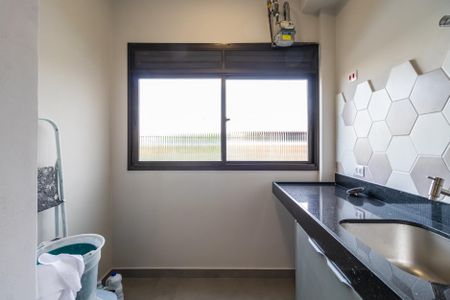 Apartamento para alugar com 75m², 3 quartos e 1 vagaÁrea de Serviço