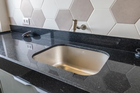 Apartamento para alugar com 75m², 3 quartos e 1 vagaÁrea de Serviço