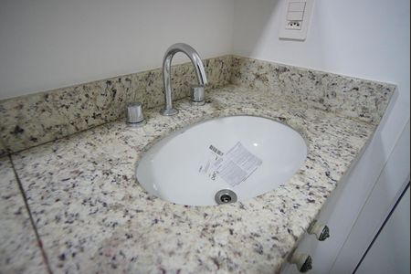 Apartamento para alugar com 74m², 2 quartos e 1 vagaBanheiro da Suíte