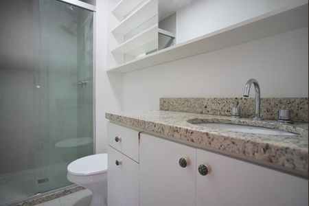 Apartamento para alugar com 74m², 2 quartos e 1 vagaBanheiro da Suíte