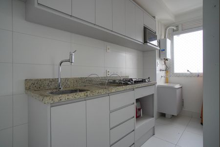 Apartamento para alugar com 74m², 2 quartos e 1 vagaCozinha