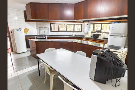 Casa para alugar com 350m², 4 quartos e 3 vagasCozinha