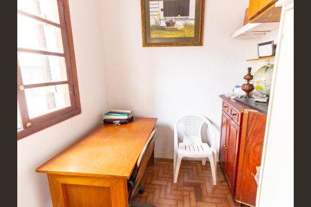 Casa para alugar com 350m², 4 quartos e 3 vagasBanheiro