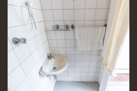 Casa para alugar com 350m², 4 quartos e 3 vagasBanheiro de Serviço