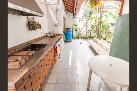 Casa para alugar com 350m², 4 quartos e 3 vagasQuintal e Churrasqueira