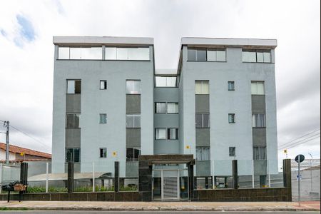 Apartamento à venda com 75m², 2 quartos e 1 vaga Apartamento à venda com 75m², 2 quartos e 1 vagaFachada