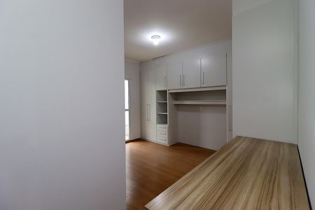 Casa para alugar com 128m², 3 quartos e 2 vagasSuíte