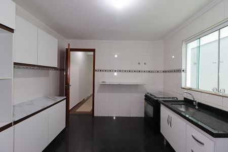 Casa para alugar com 128m², 3 quartos e 2 vagasCozinha