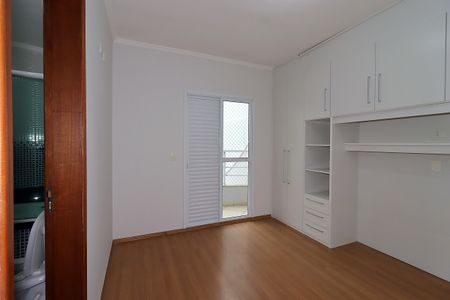 Casa para alugar com 128m², 3 quartos e 2 vagasSuíte