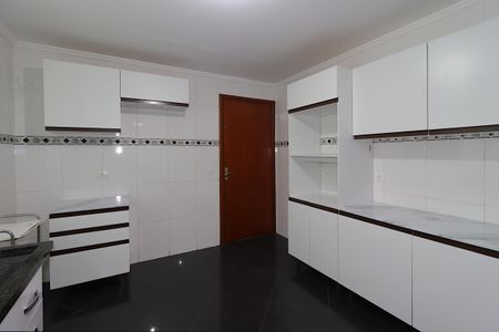 Casa para alugar com 128m², 3 quartos e 2 vagasCozinha